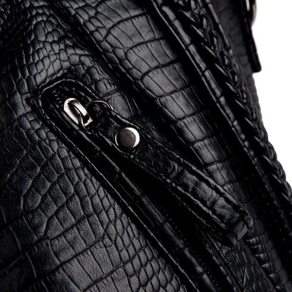 010-the-archetypal-bag-leather-croc-crossbody-bag-for-women-big-bag-zipper-black-leather-purse- (4)