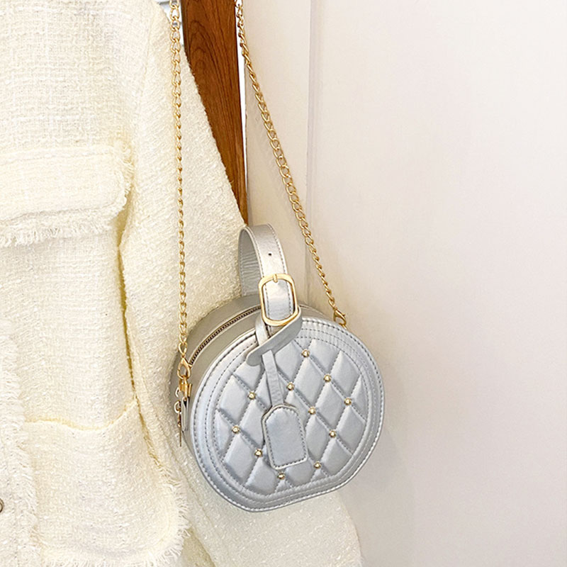 the-round-purse-leather-circle-bag-with-rivets-for-women-circular-shaped-bag-round-handbag-vintage-silver